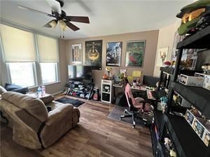 3004 - 3006 10th St, St Joseph, MO 64505