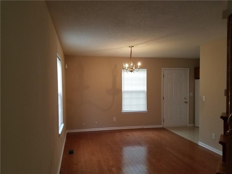 3936 Highland Ave, Kansas City, MO 64110