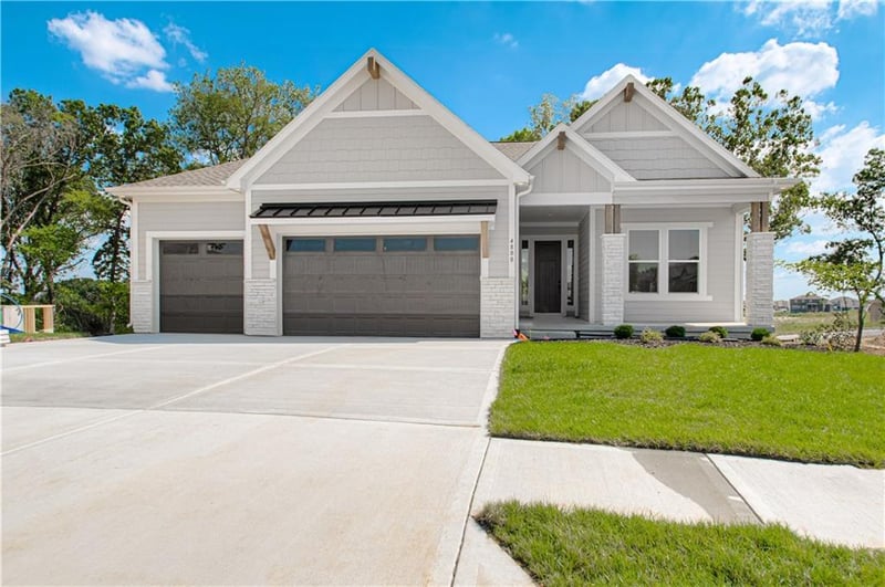 4800 Huonker Ct, Riverside, MO 64150