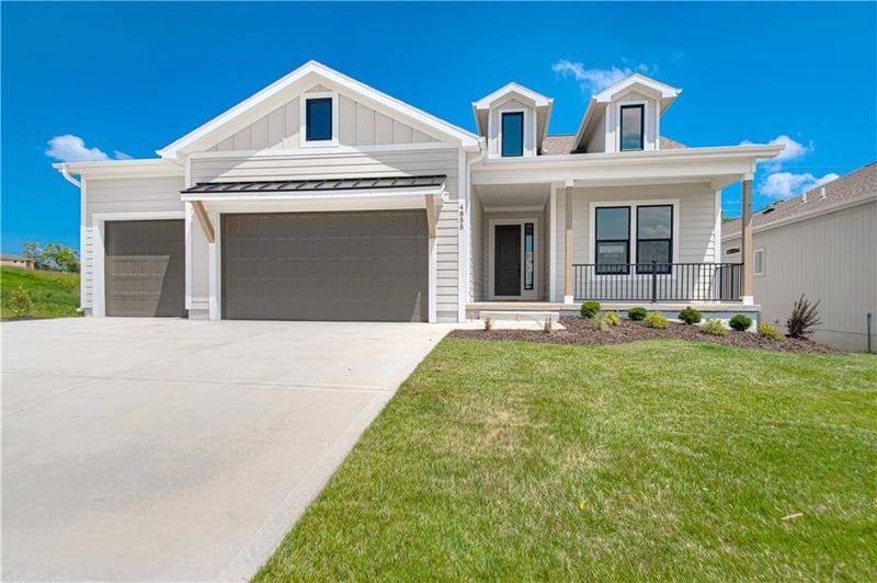 4855 Martin St, Riverside, MO 64150