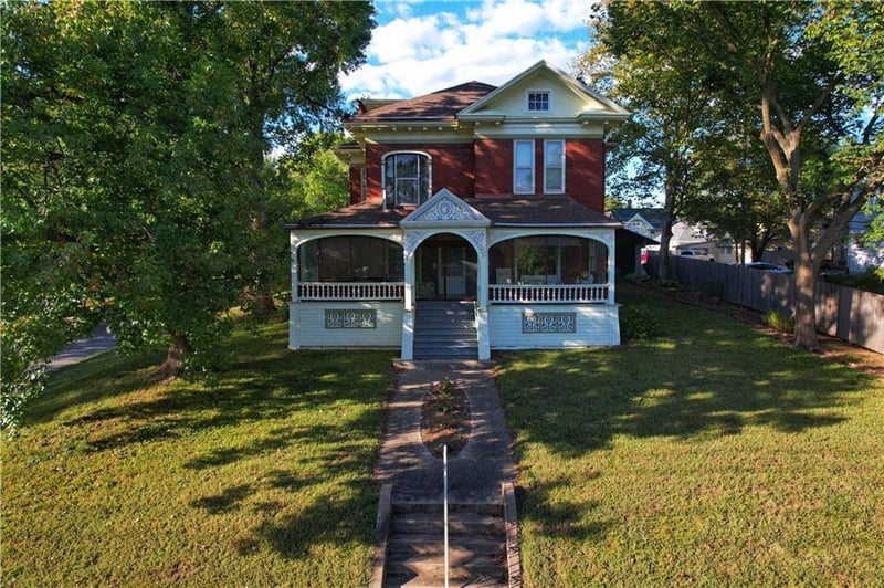 400 3rd St, Atchison, KS 66002