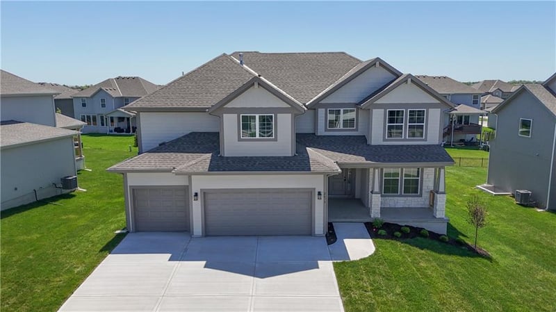 2673 Park St, Olathe, KS 66061