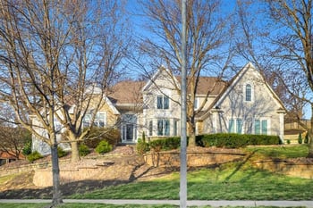 5929 N Mattox Rd, Kansas City, MO 64151