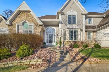 5929 N Mattox Rd, Kansas City, MO 64151