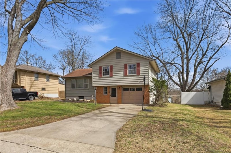 3527 Adams Ave, Independence, MO 64055