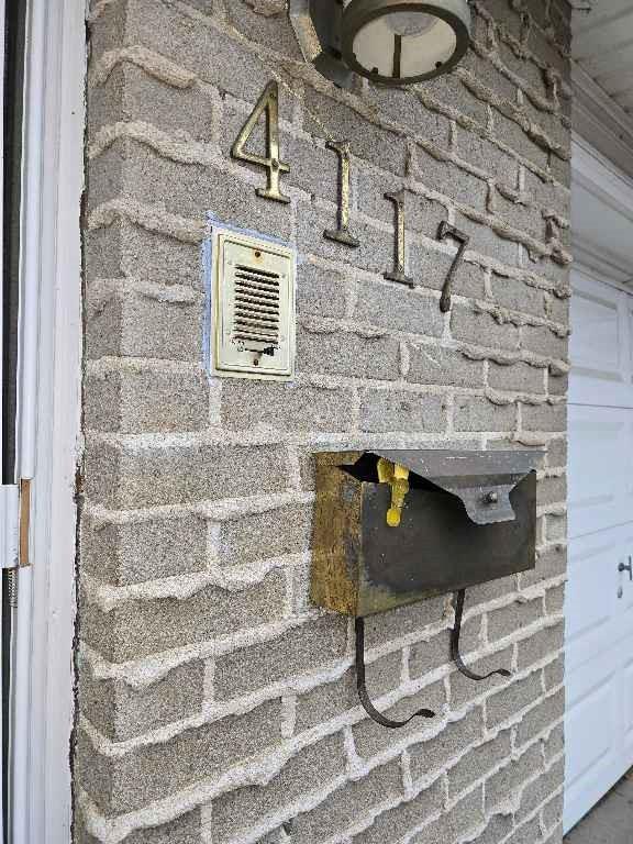 4117 Mccoy St, Independence, MO 64055