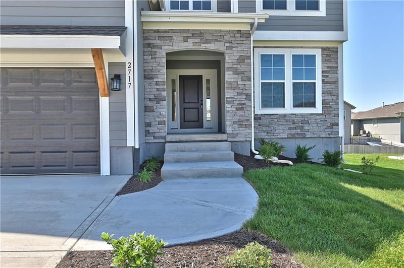 2717 Park St, Olathe, KS 66061