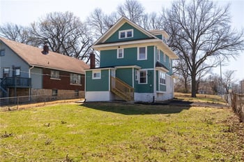 3200 Lockridge St, Kansas City, MO 64128
