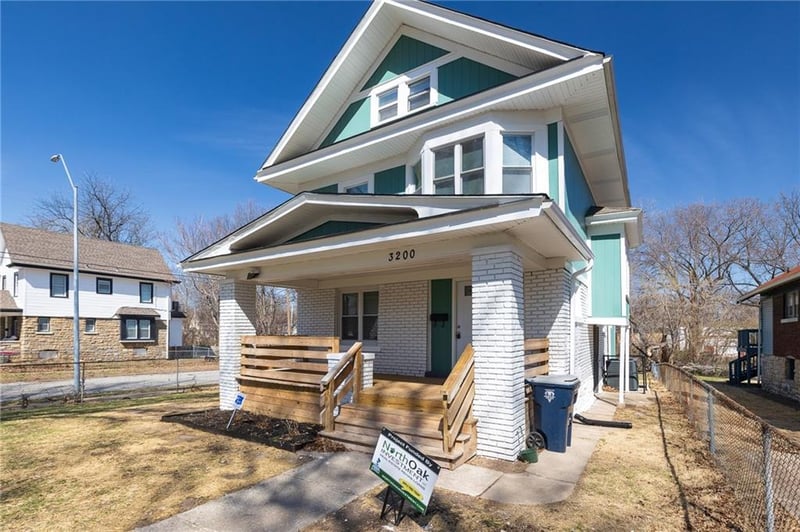 3200 Lockridge St, Kansas City, MO 64128