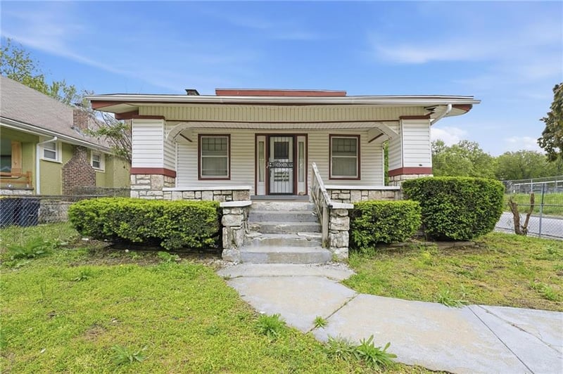 3547 Bellefontaine Ave, Kansas City, MO 64128