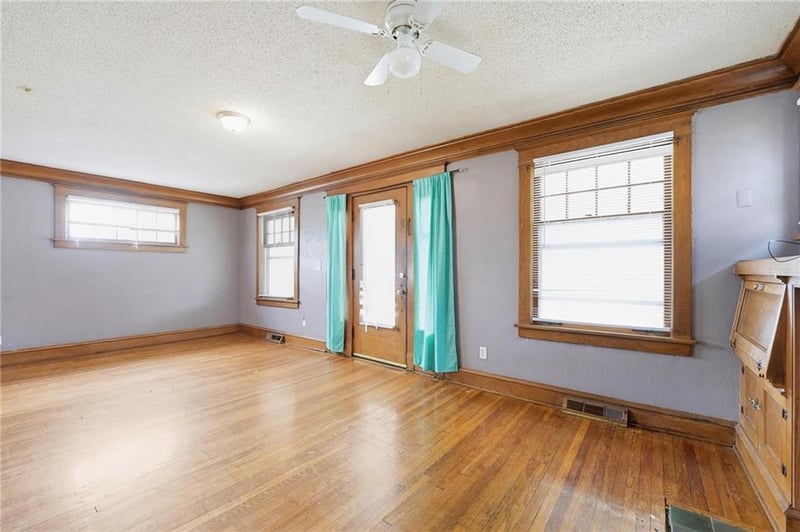 3547 Bellefontaine Ave, Kansas City, MO 64128