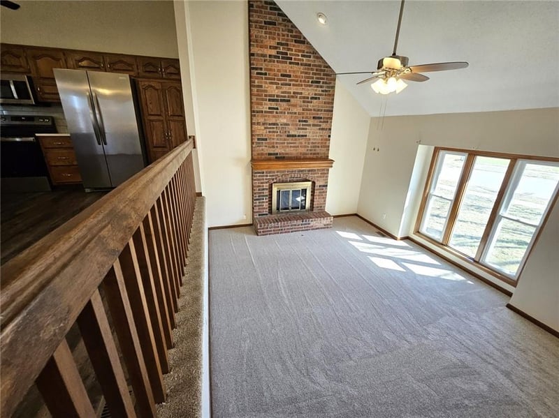 1300 80th St, Kansas City, MO 64118