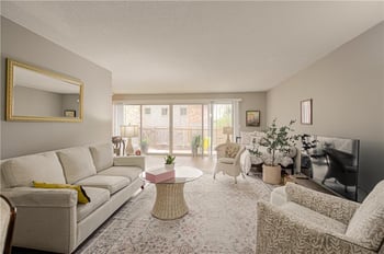 8740 Metcalf Ave #103C, Overland Park, KS 66212