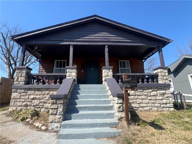 3118 Myrtle Ave, Kansas City, MO 64128