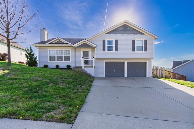 7419 Hickory St, Kansas City, MO 64118