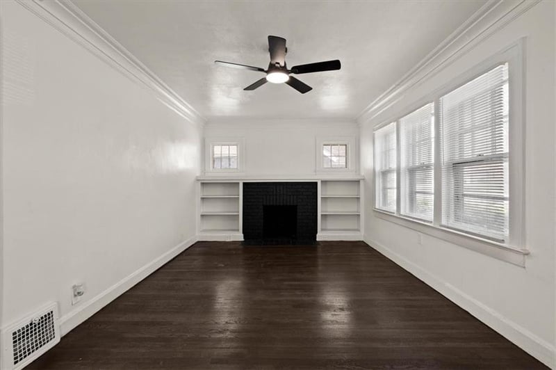 8028 Flora Ave, Kansas City, MO 64131