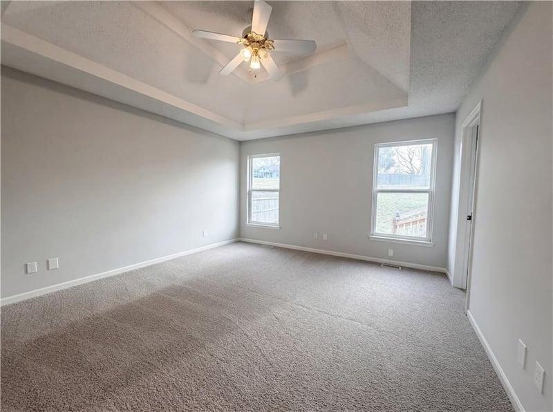 6417 Kirkwood Ave, Kansas City, MO 64151