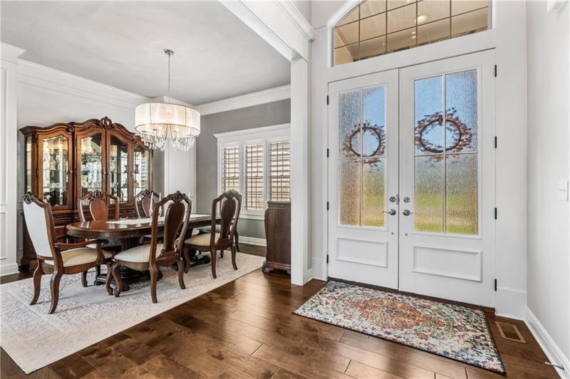 16258 Canterbury Rd, Overland Park, KS 66085
