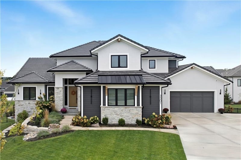 3301 149th St, Overland Park, KS 66224