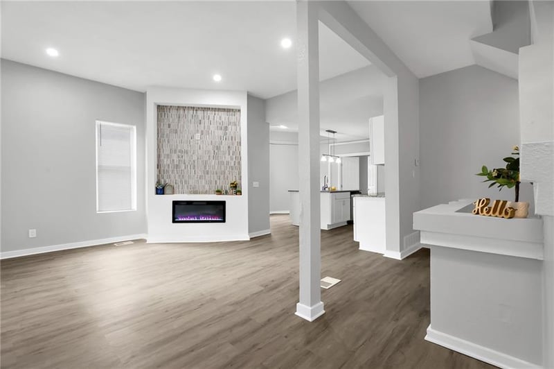 2528 Olive St, Kansas City, MO 64127