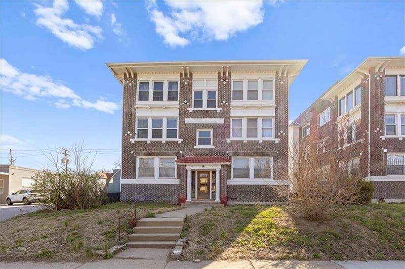 3311 Gillham Rd #2N, Kansas City, MO 64109