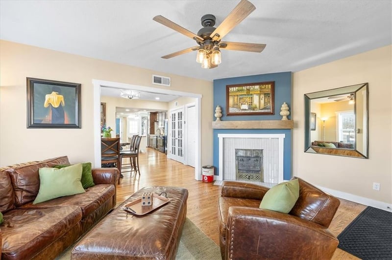 3311 Gillham Rd #2N, Kansas City, MO 64109