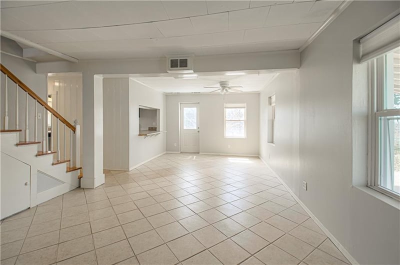 4926 Wheeling Ave, Kansas City, MO 64119