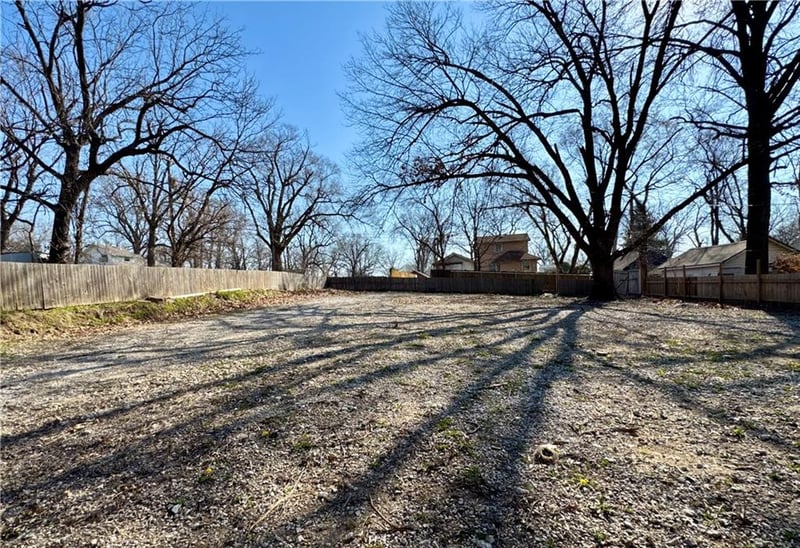 1937 N 29th St, Kansas City, KS 66104