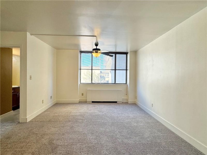600 8th St #3T, Kansas City, MO 64106