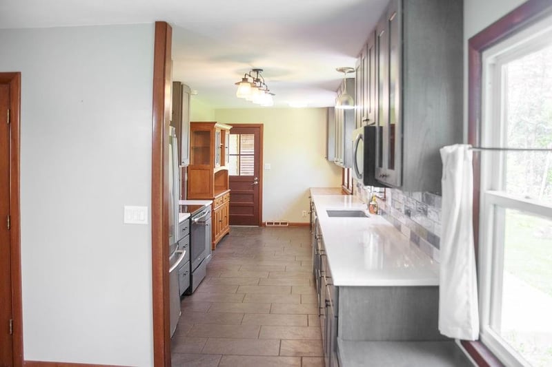 545 Jefferson Cir, Liberty, MO 64068