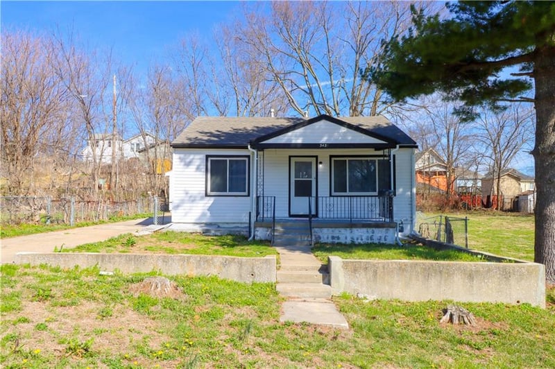343 Valley St, Kansas City, KS 66102