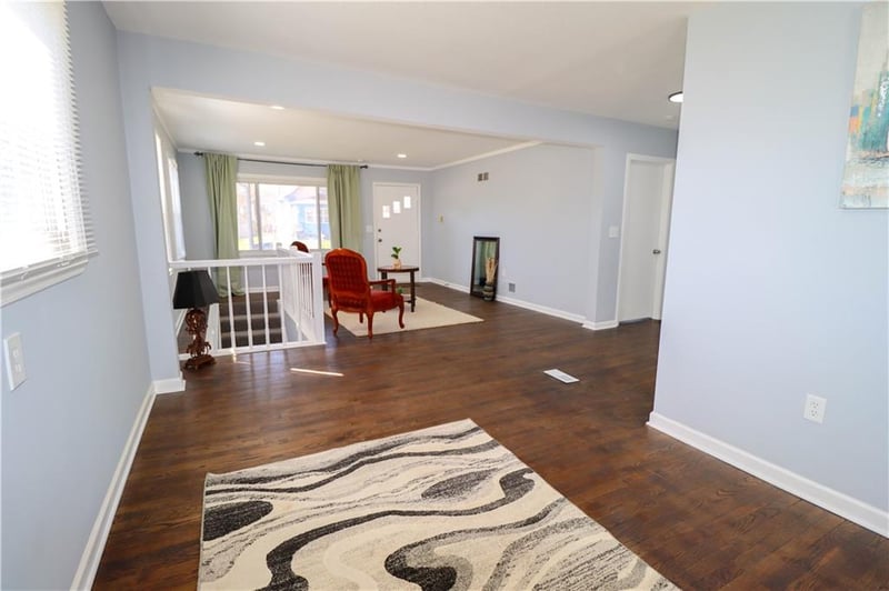 343 Valley St, Kansas City, KS 66102