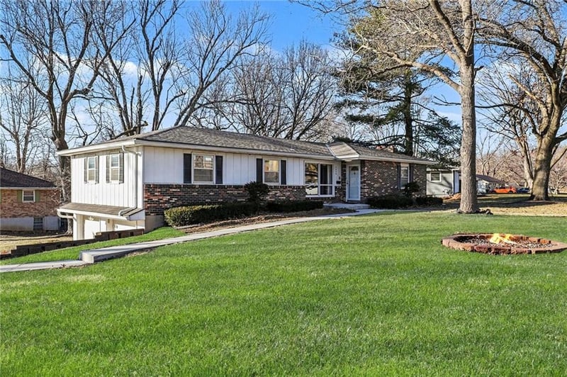 2822 83rd Ter, Kansas City, KS 66109