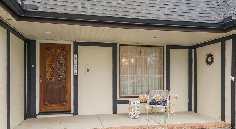 7317 Nevada Ave, Parkville, MO 64152