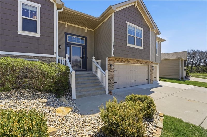 12305 N Wayne Ave, Kansas City, MO 64165