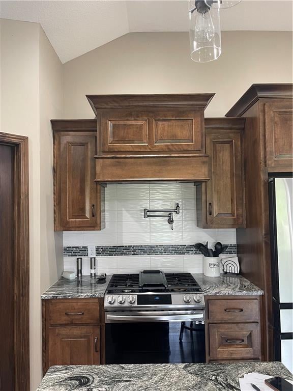 12305 Wayne Ave, Kansas City, MO 64165