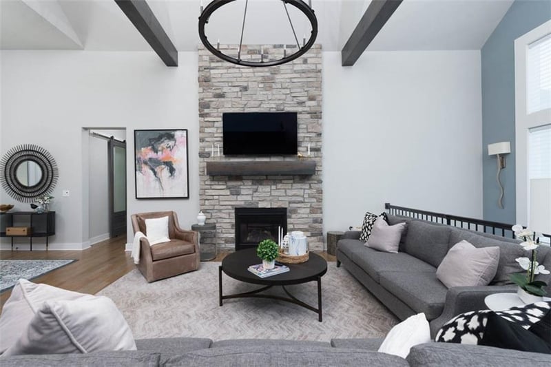 15120 Carter St, Overland Park, KS 66221