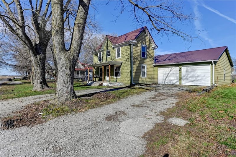 511 Main St, Corder, MO 64021
