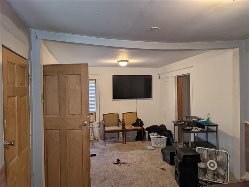 4201 Benton Ave, Kansas City, MO 64130