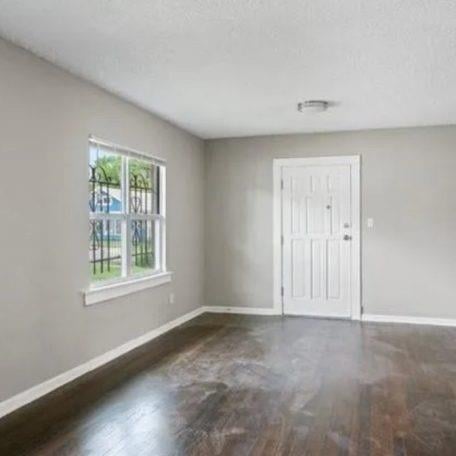 3408 Mersington Ave, Kansas City, MO 64128