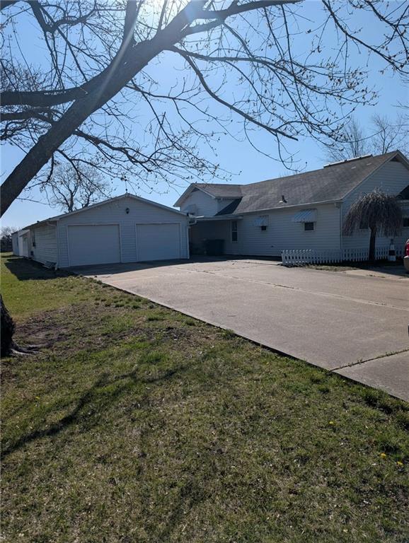308 Cleveland St, Garnett, KS 66032