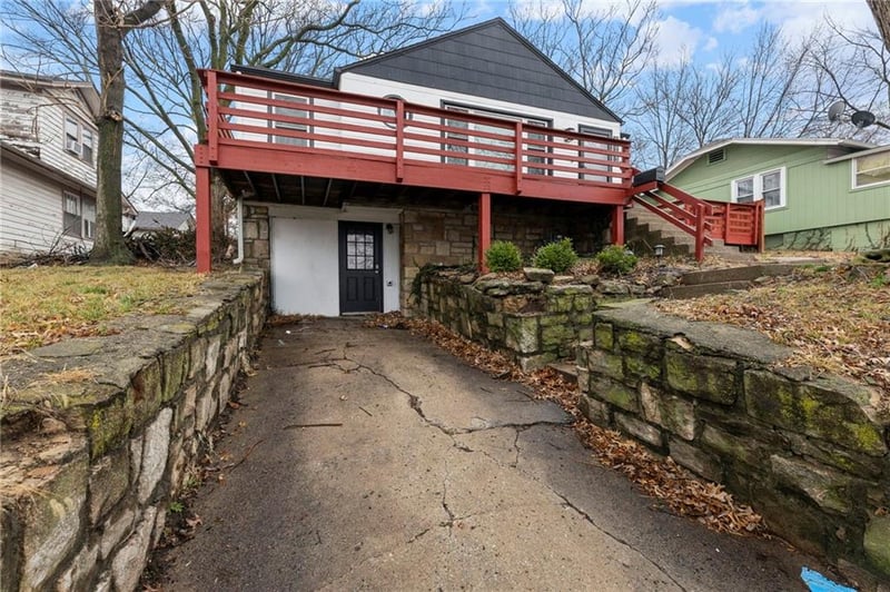 1213 29th St, Kansas City, KS 66102