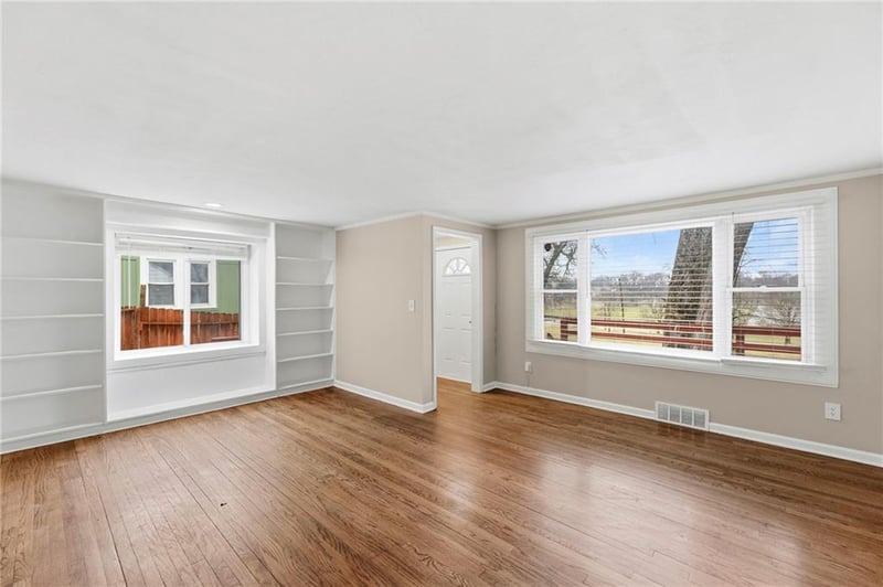 1213 29th St, Kansas City, KS 66102