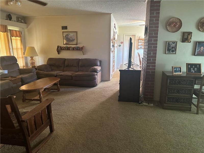 2515 Pennsylvania Ave, Independence, KS 67301