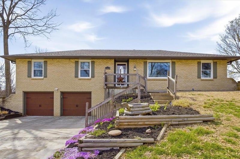 1824 85th St, Kansas City, KS 66112