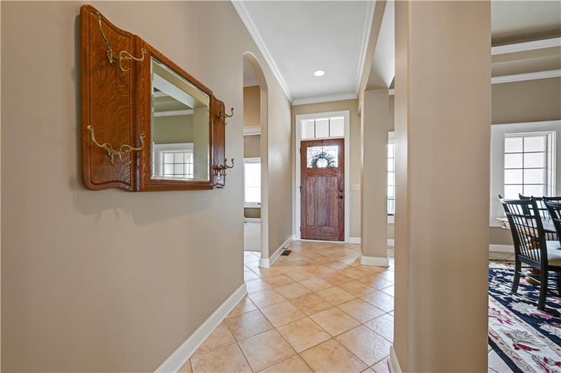 16661 Country Club Dr, Loch Lloyd, MO 64012