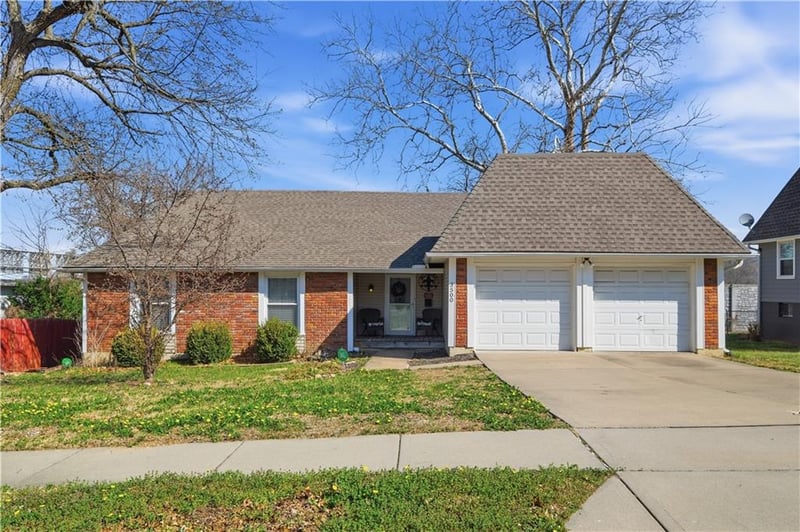 3500 104th St, Kansas City, MO 64137