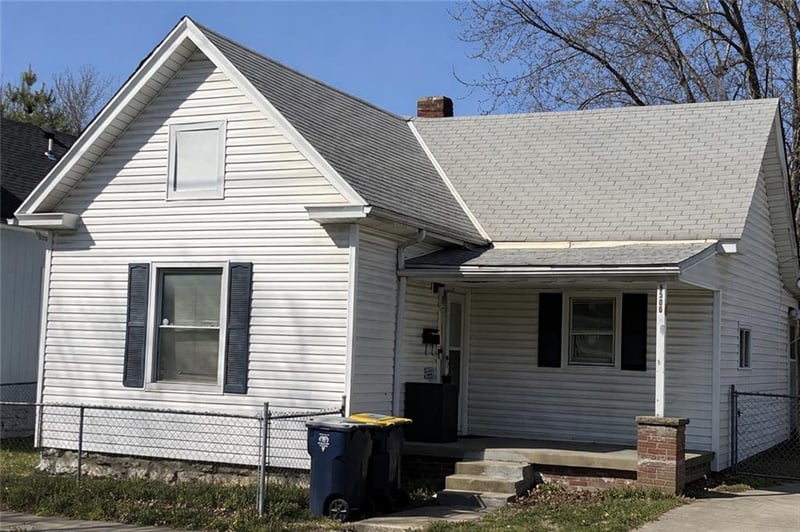 5506 Scarritt Ave, Kansas City, MO 64123