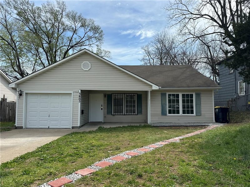 3805 Garfield Ave, Kansas City, MO 64109