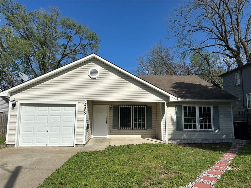 3805 Garfield Ave, Kansas City, MO 64109